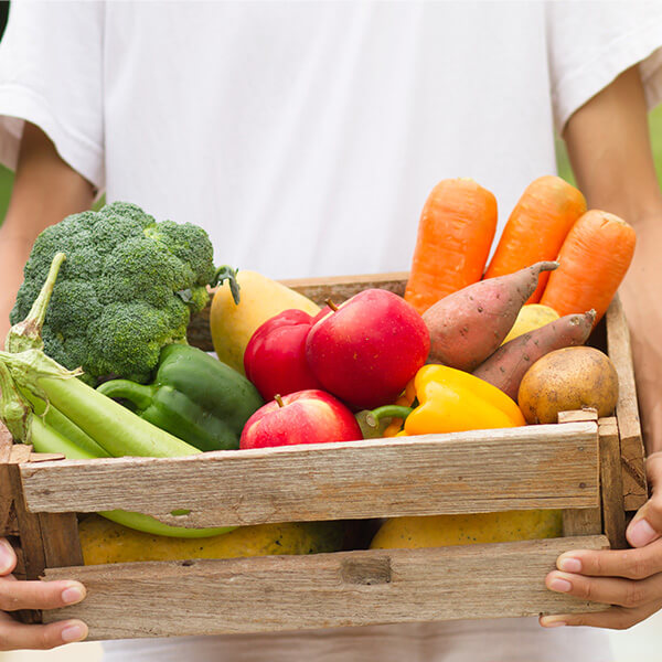 淡路産野菜を中心に
